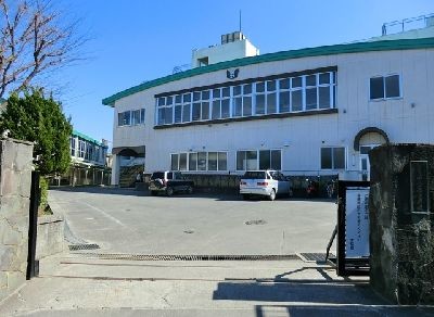 apartment 埼玉県さいたま市浦和区神明２丁目12-10