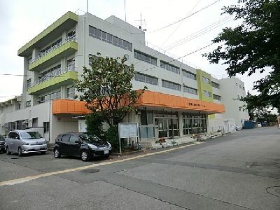 apartment 埼玉県さいたま市浦和区神明２丁目12-10