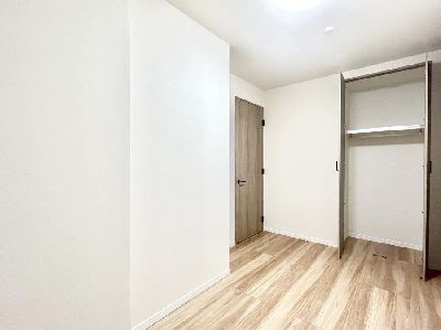 apartment 埼玉県さいたま市浦和区神明２丁目12-10