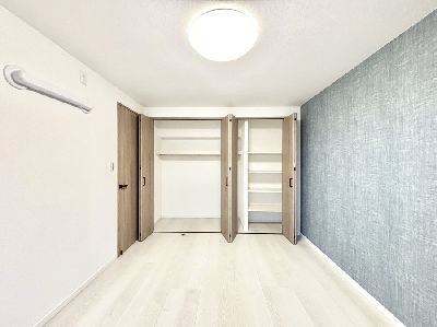 apartment 埼玉県さいたま市浦和区神明２丁目12-10