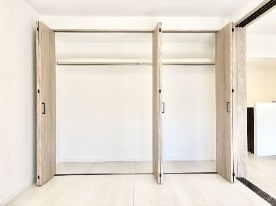 apartment 埼玉県さいたま市浦和区神明２丁目12-10