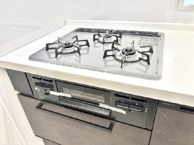 apartment 埼玉県さいたま市浦和区神明２丁目12-10