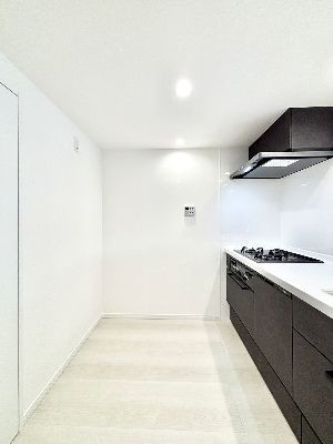 apartment 埼玉県さいたま市浦和区神明２丁目12-10