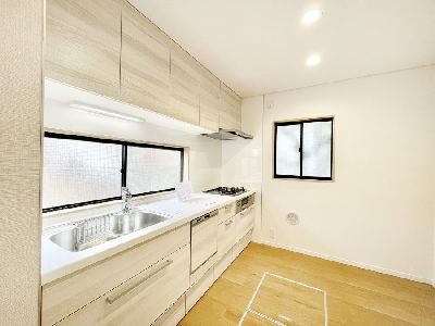 detached 埼玉県さいたま市浦和区神明２丁目12-10