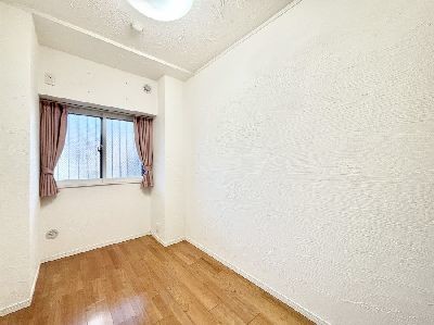 apartment 埼玉県さいたま市浦和区神明２丁目12-10