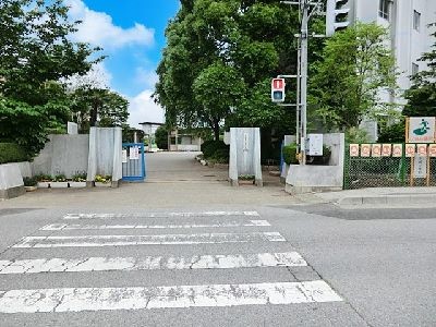 apartment 埼玉県さいたま市浦和区神明２丁目12-10