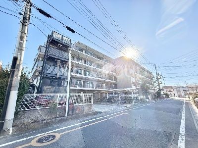 apartment 埼玉県さいたま市浦和区神明２丁目12-10
