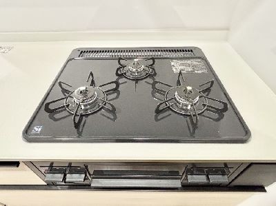 apartment 埼玉県さいたま市浦和区神明２丁目12-10