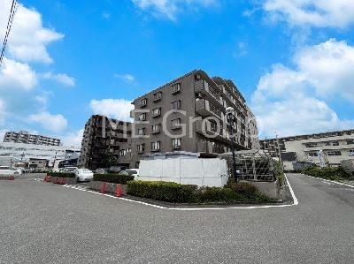 apartment 埼玉県さいたま市浦和区神明２丁目12-10