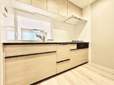 apartment 埼玉県さいたま市浦和区神明２丁目12-10