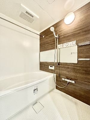 apartment 埼玉県さいたま市浦和区神明２丁目12-10