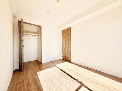 apartment 埼玉県さいたま市浦和区神明２丁目12-10