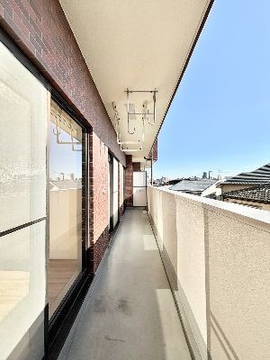 apartment 埼玉県さいたま市浦和区神明２丁目12-10