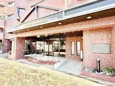 apartment 埼玉県さいたま市浦和区神明２丁目12-10