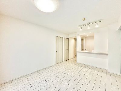 apartment 埼玉県さいたま市浦和区神明２丁目12-10