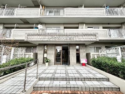 apartment 埼玉県さいたま市浦和区神明２丁目12-10