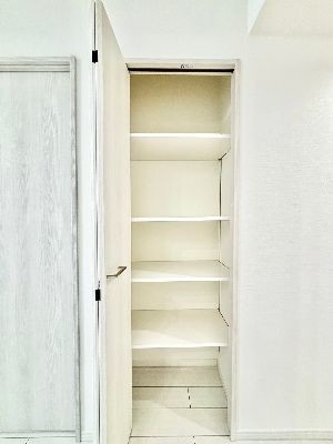 apartment 埼玉県さいたま市浦和区神明２丁目12-10