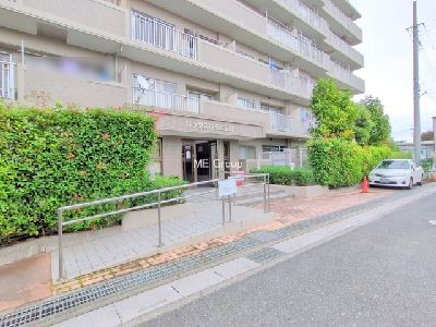 apartment 埼玉県さいたま市浦和区神明２丁目12-10