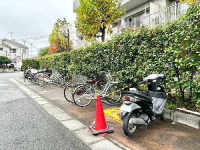 apartment 埼玉県さいたま市浦和区神明２丁目12-10