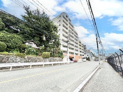 apartment 埼玉県さいたま市浦和区神明２丁目12-10