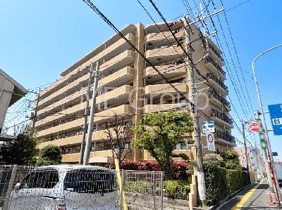 apartment 埼玉県さいたま市浦和区神明２丁目12-10