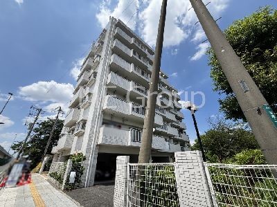 apartment 埼玉県さいたま市浦和区神明２丁目12-10