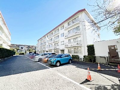apartment 埼玉県さいたま市浦和区神明２丁目12-10