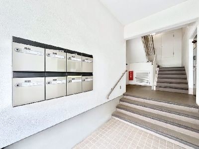 apartment 埼玉県さいたま市浦和区神明２丁目12-10