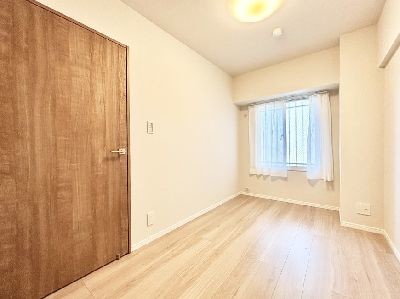 apartment 埼玉県さいたま市浦和区神明２丁目12-10