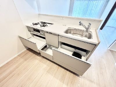 apartment 埼玉県さいたま市浦和区神明２丁目12-10