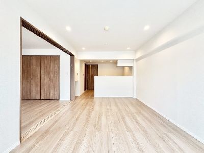 apartment 埼玉県さいたま市浦和区神明２丁目12-10