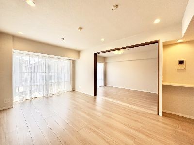 apartment 埼玉県さいたま市浦和区神明２丁目12-10
