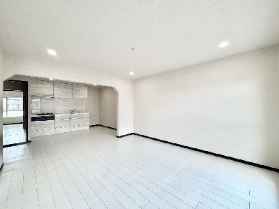 apartment 埼玉県さいたま市浦和区神明２丁目12-10