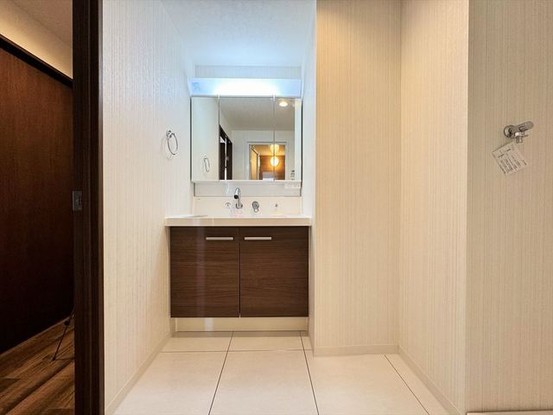 apartment 埼玉県さいたま市見沼区東大宮５丁目31-9 NYビル