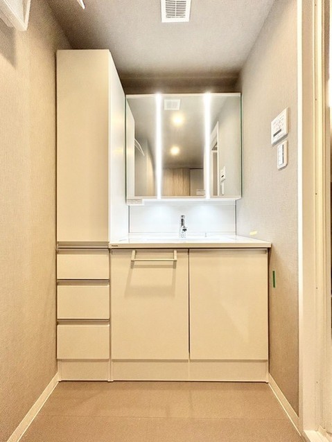 apartment 埼玉県さいたま市見沼区東大宮５丁目31-9 NYビル
