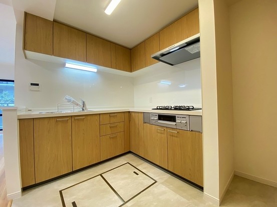 apartment 埼玉県さいたま市見沼区東大宮５丁目31-9 NYビル