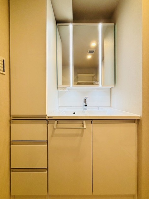 apartment 埼玉県さいたま市見沼区東大宮５丁目31-9 NYビル