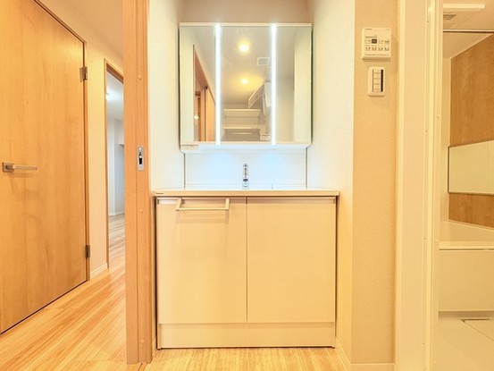 apartment 埼玉県さいたま市見沼区東大宮５丁目31-9 NYビル