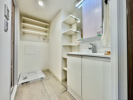 apartment 埼玉県さいたま市見沼区東大宮５丁目31-9 NYビル