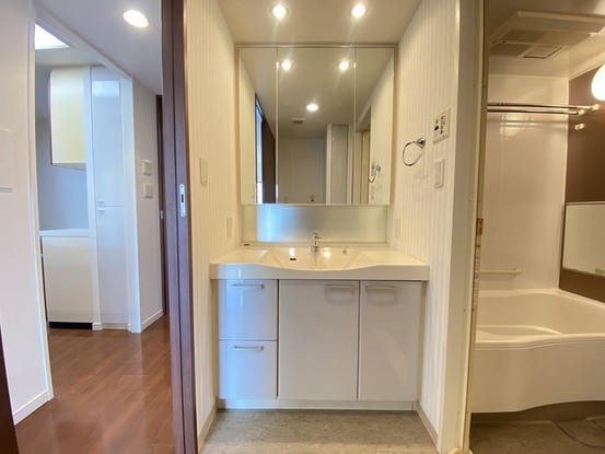 apartment 埼玉県さいたま市見沼区東大宮５丁目31-9 NYビル