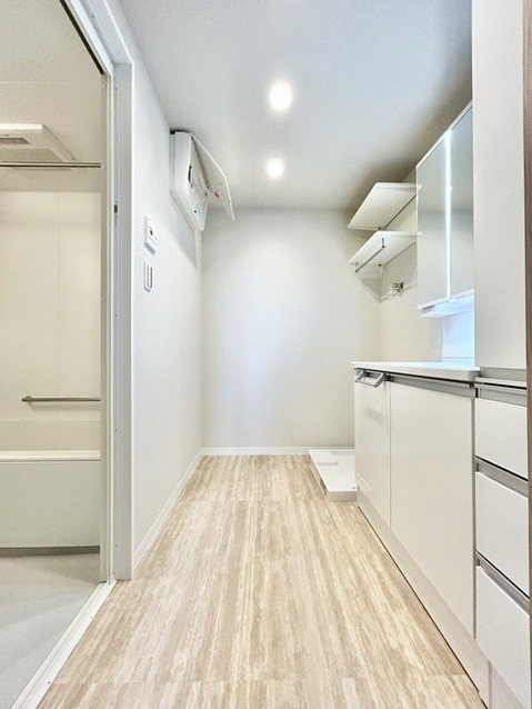 apartment 埼玉県さいたま市見沼区東大宮５丁目31-9 NYビル