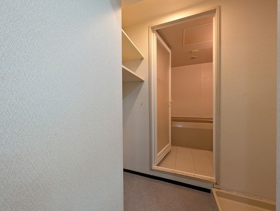 apartment 埼玉県さいたま市見沼区東大宮５丁目31-9 NYビル