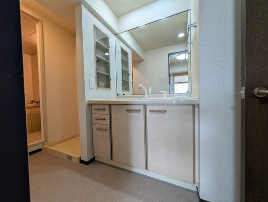 apartment 埼玉県さいたま市見沼区東大宮５丁目31-9 NYビル