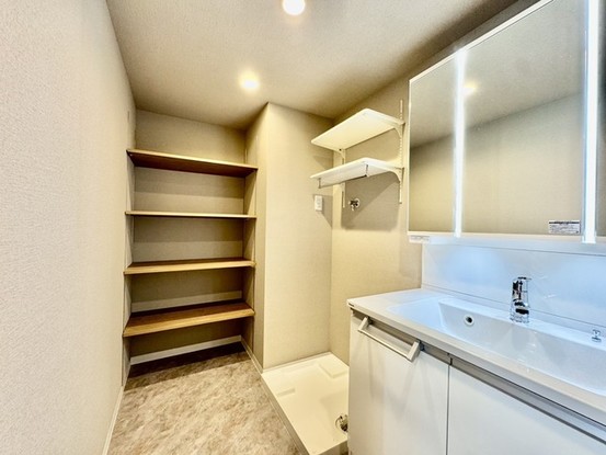 apartment 埼玉県さいたま市見沼区東大宮５丁目31-9 NYビル