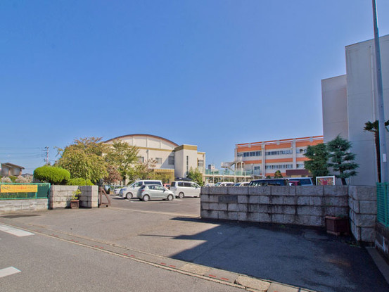 apartment 埼玉県さいたま市見沼区東大宮５丁目31-9 NYビル