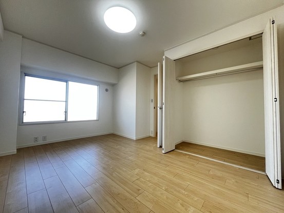 apartment 埼玉県所沢市上新井５丁目
地図を見る