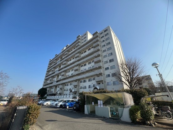 apartment 埼玉県入間市春日町２丁目
地図を見る