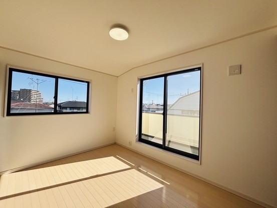 detached 埼玉県入間郡三芳町大字藤久保
地図を見る