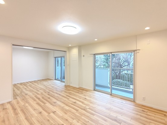 apartment 東京都東久留米市滝山３丁目
地図を見る