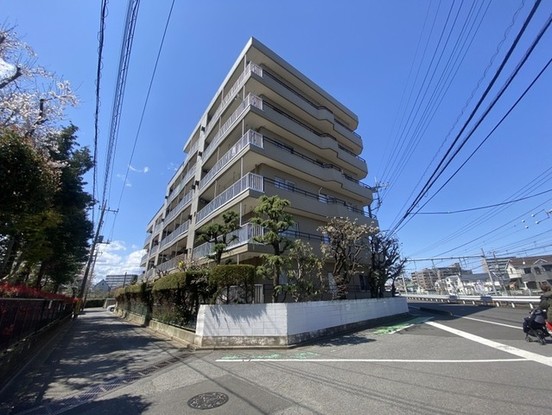 apartment 埼玉県所沢市泉町
地図を見る